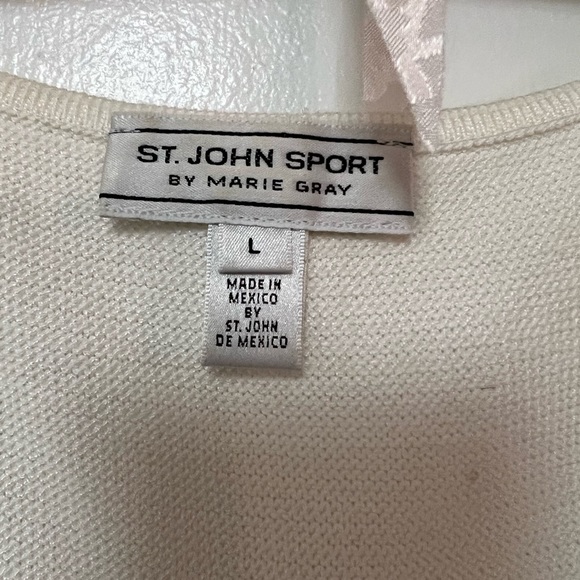 Size L Saint John net tank - Picture 3 of 4